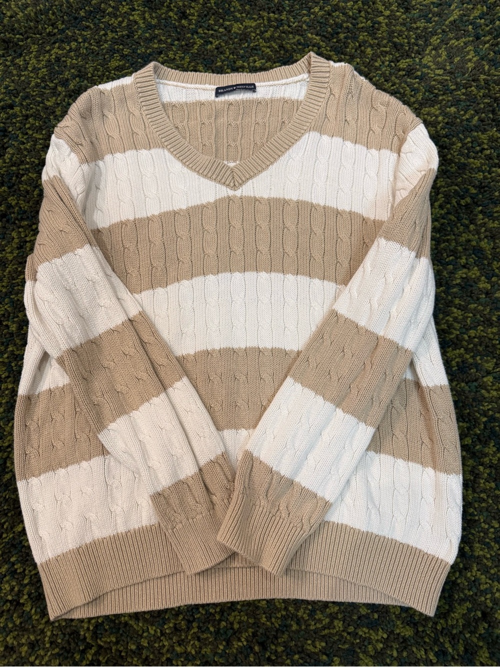 Classic V-Neck Cable Knit Sweater in Beige and White - Brandy Melville